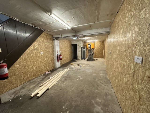 Cheap commercial property for sale High Peak